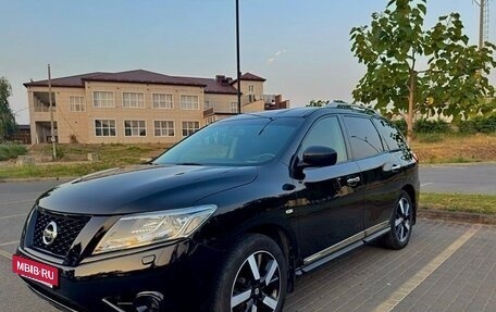 Nissan Pathfinder, 2014 год, 1 543 000 рублей, 2 фотография