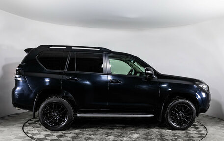 Toyota Land Cruiser Prado 150 рестайлинг 2, 2021 год, 6 699 000 рублей, 5 фотография