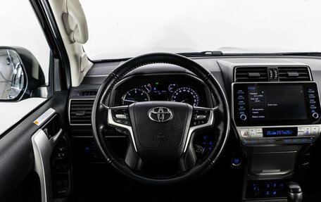 Toyota Land Cruiser Prado 150 рестайлинг 2, 2021 год, 6 699 000 рублей, 13 фотография