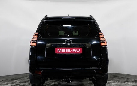 Toyota Land Cruiser Prado 150 рестайлинг 2, 2021 год, 6 699 000 рублей, 7 фотография
