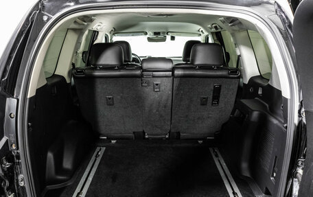 Toyota Land Cruiser Prado 150 рестайлинг 2, 2021 год, 6 699 000 рублей, 33 фотография