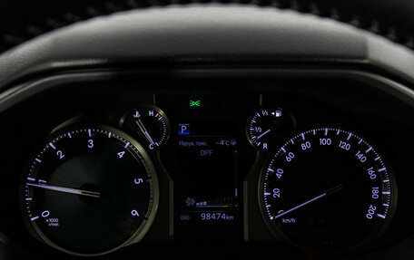 Toyota Land Cruiser Prado 150 рестайлинг 2, 2021 год, 6 699 000 рублей, 35 фотография