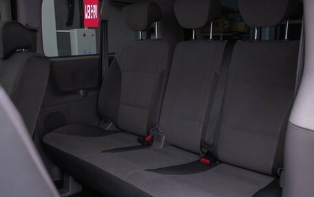 Hyundai H-1 II рестайлинг, 2015 год, 1 820 000 рублей, 10 фотография