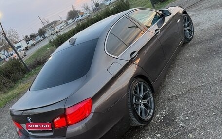 BMW 5 серия, 2011 год, 1 690 000 рублей, 7 фотография