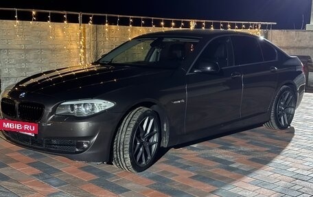 BMW 5 серия, 2011 год, 1 690 000 рублей, 14 фотография