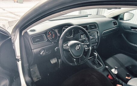 Volkswagen Jetta VI, 2016 год, 1 250 000 рублей, 4 фотография