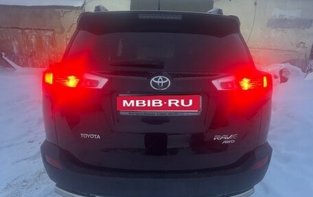 Toyota RAV4, 2014 год, 2 200 000 рублей, 3 фотография