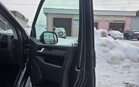 Volkswagen Caravelle T6 рестайлинг, 2016 год, 3 700 000 рублей, 12 фотография