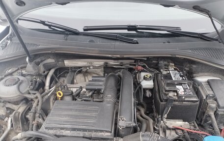 Volkswagen Tiguan II, 2017 год, 2 100 000 рублей, 26 фотография