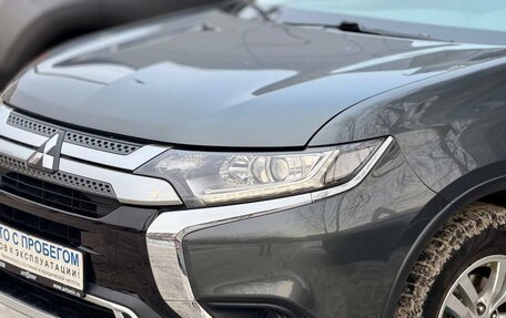 Mitsubishi Outlander III рестайлинг 3, 2018 год, 2 349 000 рублей, 4 фотография