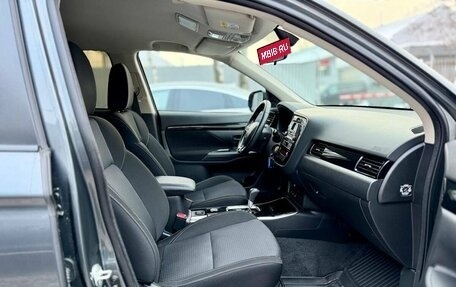 Mitsubishi Outlander III рестайлинг 3, 2018 год, 2 349 000 рублей, 13 фотография