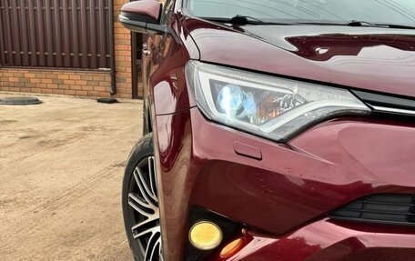 Toyota RAV4, 2017 год, 2 470 000 рублей, 5 фотография