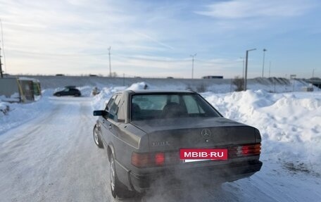 Mercedes-Benz 190 (W201), 1985 год, 370 000 рублей, 8 фотография