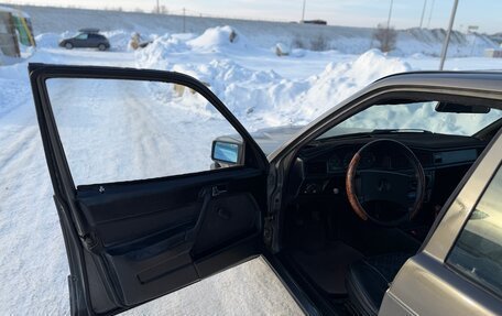 Mercedes-Benz 190 (W201), 1985 год, 370 000 рублей, 16 фотография