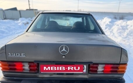 Mercedes-Benz 190 (W201), 1985 год, 370 000 рублей, 10 фотография