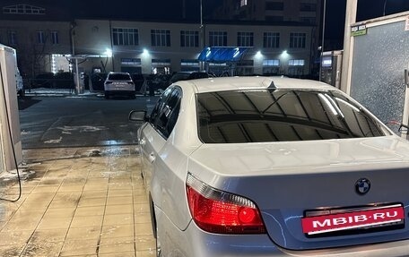 BMW 5 серия, 2004 год, 600 000 рублей, 5 фотография