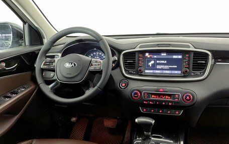 KIA Sorento II рестайлинг, 2019 год, 2 950 000 рублей, 4 фотография