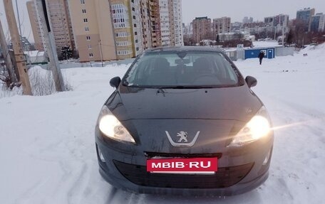 Peugeot 408 I рестайлинг, 2014 год, 750 000 рублей, 3 фотография