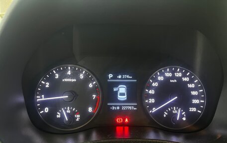 Hyundai Solaris II рестайлинг, 2019 год, 850 000 рублей, 10 фотография