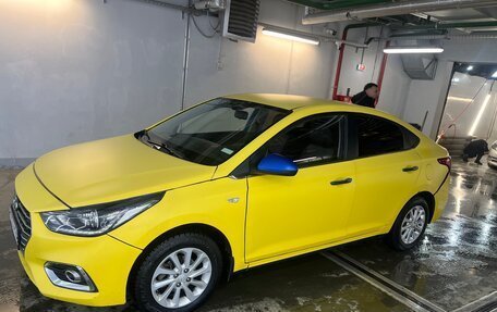 Hyundai Solaris II рестайлинг, 2019 год, 850 000 рублей, 4 фотография