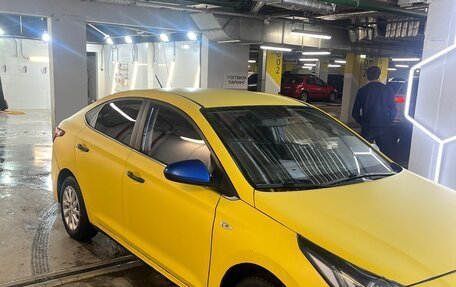 Hyundai Solaris II рестайлинг, 2019 год, 850 000 рублей, 3 фотография