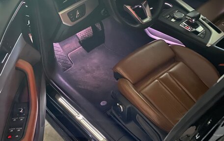 Audi A4, 2018 год, 3 100 000 рублей, 6 фотография