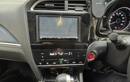 Honda Shuttle II, 2018 год, 1 350 000 рублей, 7 фотография