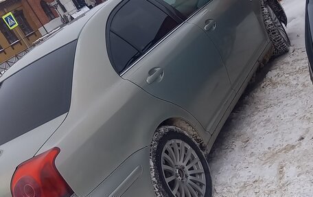 Toyota Avensis III рестайлинг, 2006 год, 486 000 рублей, 3 фотография