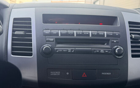 Mitsubishi Outlander III рестайлинг 3, 2010 год, 1 242 000 рублей, 10 фотография