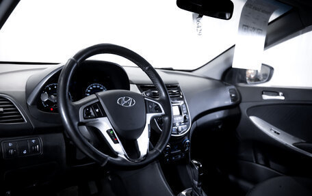 Hyundai Solaris II рестайлинг, 2016 год, 899 900 рублей, 12 фотография