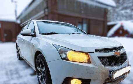 Chevrolet Cruze II, 2012 год, 700 000 рублей, 2 фотография