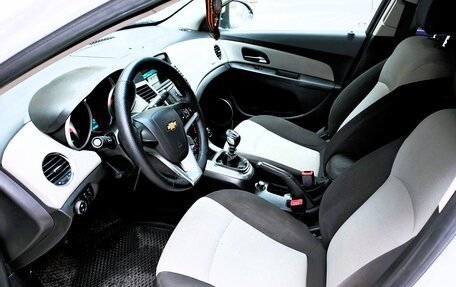 Chevrolet Cruze II, 2012 год, 700 000 рублей, 7 фотография