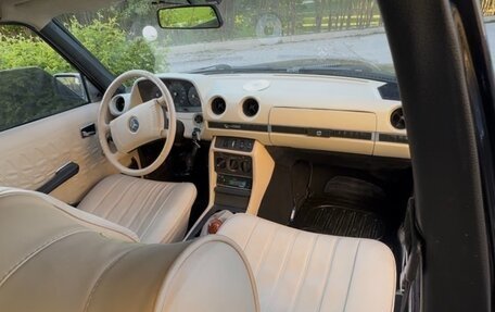 Mercedes-Benz W123, 1978 год, 950 000 рублей, 5 фотография