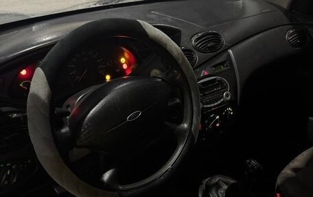 Ford Focus IV, 2001 год, 164 000 рублей, 9 фотография