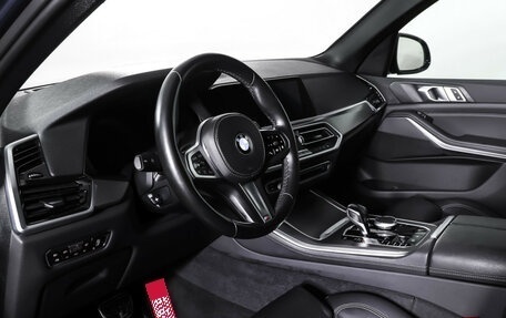 BMW X5, 2019 год, 7 490 000 рублей, 15 фотография