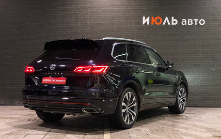 Volkswagen Touareg III, 2020 год, 5 250 000 рублей, 5 фотография