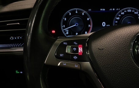 Volkswagen Touareg III, 2020 год, 5 250 000 рублей, 21 фотография