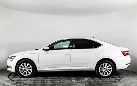 Skoda Superb III рестайлинг, 2019 год, 2 399 000 рублей, 8 фотография