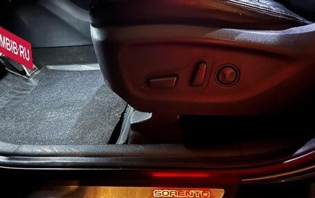 KIA Sorento III Prime рестайлинг, 2016 год, 2 420 000 рублей, 18 фотография