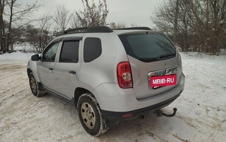 Renault Duster I рестайлинг, 2012 год, 700 000 рублей, 3 фотография