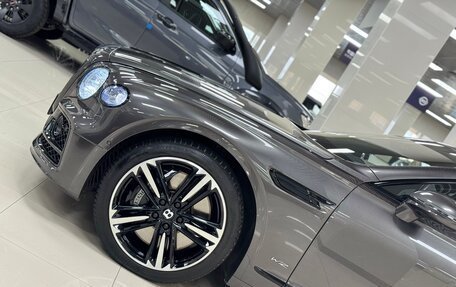 Bentley Flying Spur, 2020 год, 23 100 000 рублей, 24 фотография