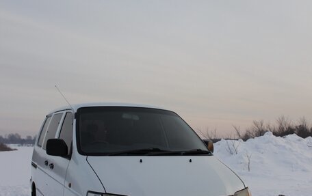 Toyota Lite Ace VI, 2010 год, 380 000 рублей, 2 фотография