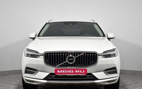 Volvo XC60 II, 2018 год, 3 399 000 рублей, 2 фотография
