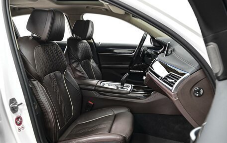 BMW 7 серия, 2016 год, 3 468 000 рублей, 11 фотография