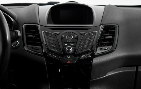 Ford Fiesta, 2016 год, 920 000 рублей, 15 фотография