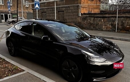 Tesla Model 3 I, 2021 год, 1 750 000 рублей, 2 фотография