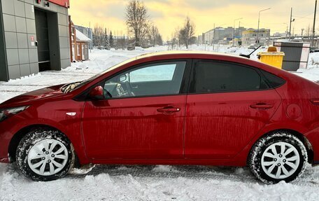 Hyundai Solaris II рестайлинг, 2022 год, 1 650 000 рублей, 8 фотография