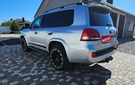 Toyota Land Cruiser 200, 2012 год, 3 300 000 рублей, 6 фотография