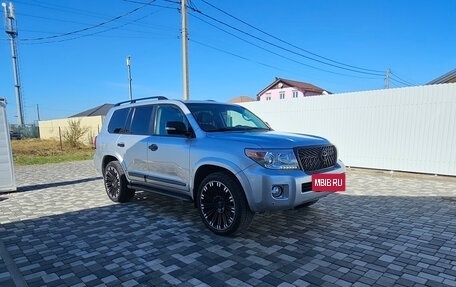 Toyota Land Cruiser 200, 2012 год, 3 300 000 рублей, 5 фотография