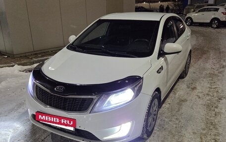 KIA Rio III рестайлинг, 2011 год, 1 050 000 рублей, 2 фотография